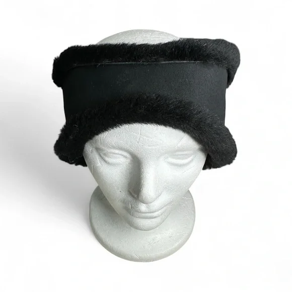 UGG Black Shearling Headband - Picture 3 of 12